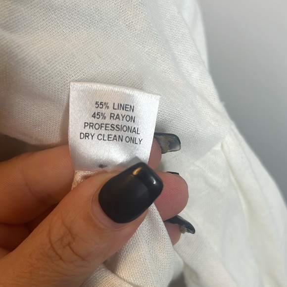 Petersyn Linen Blend Lily Puff Sleeve Top Medium - Picture 9 of 9